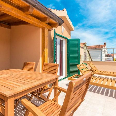 Apartments Villa-Ines Center Vodice Exterior foto