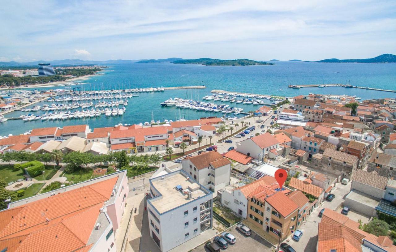 Apartments Villa-Ines Center Vodice Exterior foto
