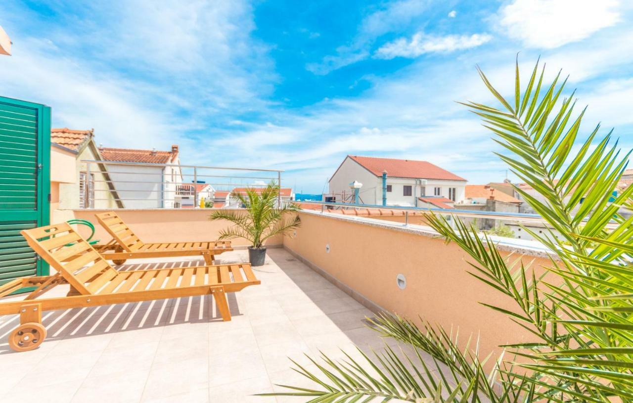 Apartments Villa-Ines Center Vodice Exterior foto